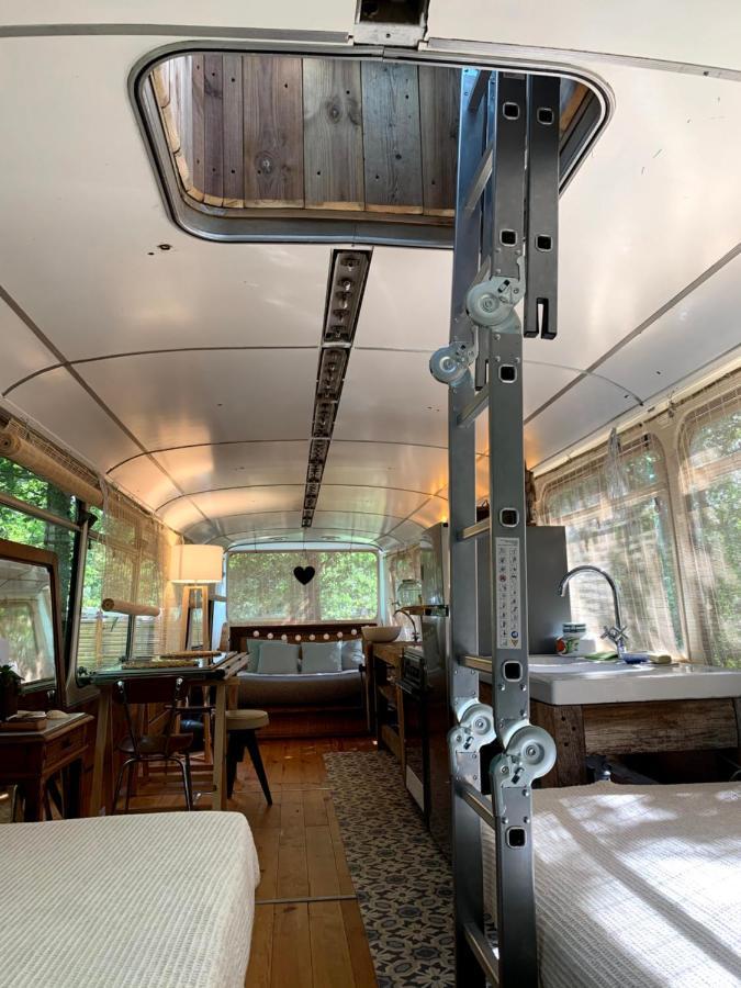 Magic Roof Top Bus With Big Bath In The Tree Forest! Mimizan-Plage Eksteriør billede